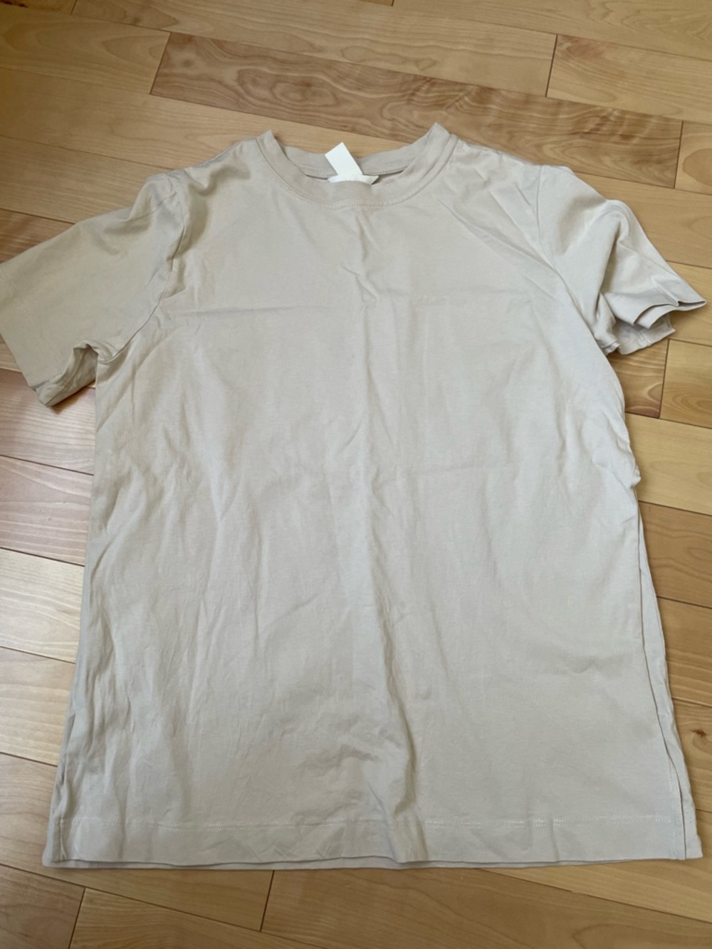 H&M Mama Before and After Maternity Tee-Shirt in Light Beige